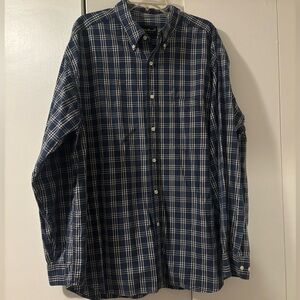 Men’s Eddie Bauer blue plaid shirt